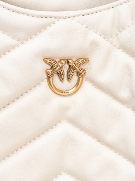 PUZZLE Schultertasche aus genähtem Leder Seide weiß-antikgold - Damentaschen