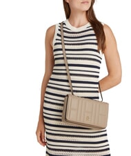 TOMMY HILFIGER TH FEMININE  Umhängetasche / Crossbody Bag Küstentaupe - Damentaschen - 5