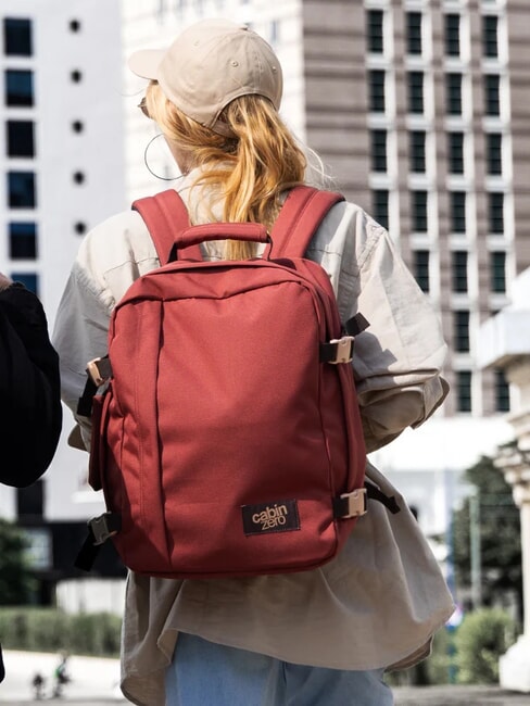 CLASSIC 28L Underseater Reiserucksack rote Sangria - Rucksäcke für Schule &amp; Freizeit