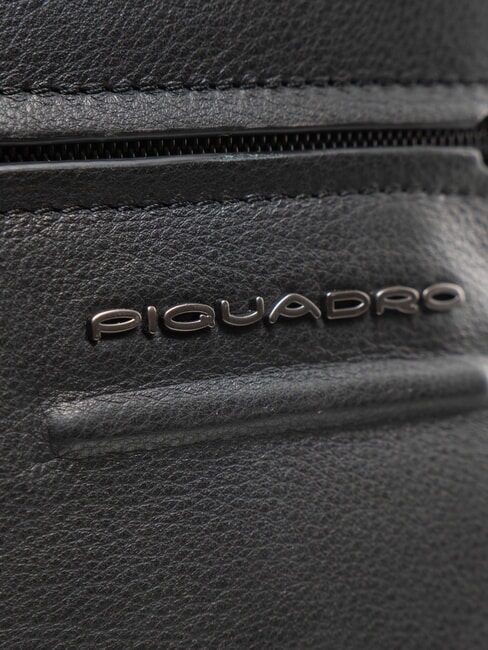 AKRON Lederrucksack für 15,6"-Laptop Schwarz - PC-Rucksäcke