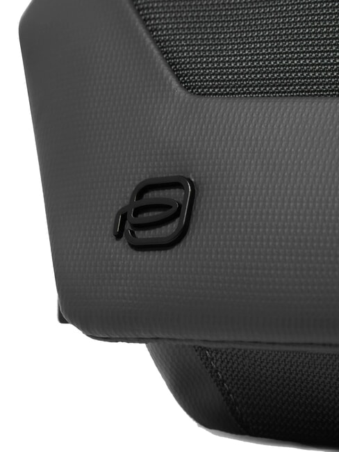 S140 Gürteltasche aus recyceltem Stoff Schwarz - Hüfttaschen