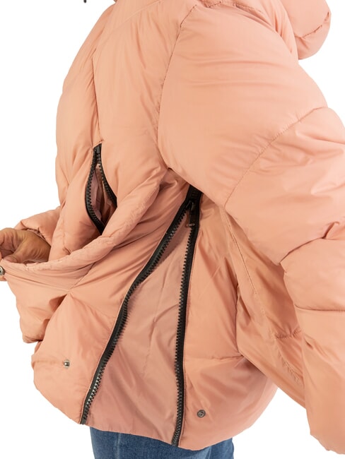 EUGENIE Kurze Satin-Daunenjacke mit Kapuze Kamee braun - Daunenjacken für Damen