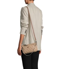 GUESS NOELLE 2 Umhängetasche Latte-Logo / braun - Damentaschen - 4