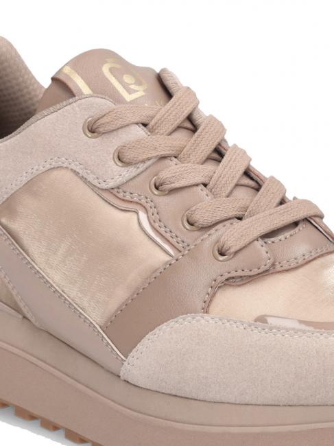 MAXI WONDER 91 Plateau-Sneaker mit Lackledereinsätzen neutral - Damenschuhe