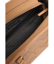 ARMANI EXCHANGE GYNGER Umhängetasche mit Allover-Logo-Print Kamelrose/Kamelrose - Damentaschen - 5