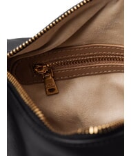 LOVE MOSCHINO LITTLE STUDS Umhängetasche mit Nieten Schwarz - Damentaschen - 4