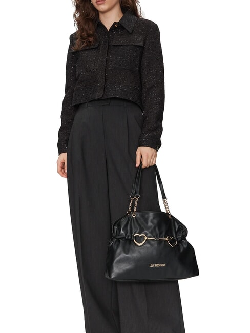 EMBOSSED Umhängetasche mit Metallherzen Schwarz - Damentaschen