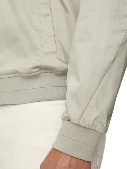 CK Bomberjacke aus Stretch-Satin Londoner Nebel - Herrenjacken