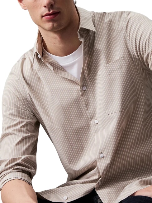 CK Gestreiftes Hemd aus Stretch-Popeline Londoner Nebel - Herrenhemden