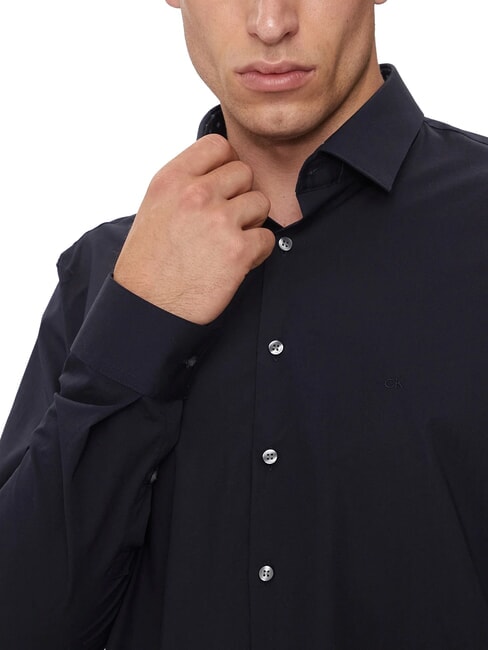 CK Slim Fit-Hemd aus Baumwollpopeline Nachthimmel - Herrenhemden