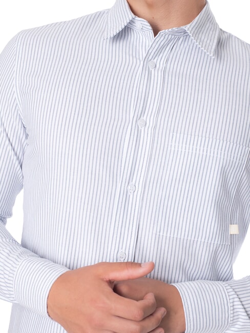 CK JEANS Slim Fit Langarmhemd aus Baumwolle weißes Porzellan mit blauen Streifen - Herrenhemden