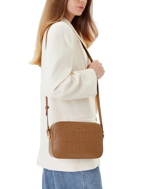 MANHATTAN Mittelgroße Kameratasche mit geprägtem Logo Wildleder- - Damentaschen