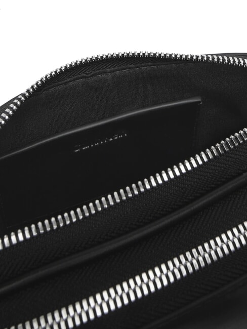 SIGNATURE LOGO STRAP Kameratasche mit Doppelfunktion schwarz / altsilber - Damentaschen