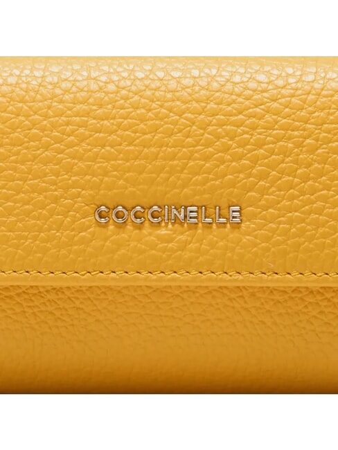 METALLIC SOFT Kartenetui aus gehämmertem Leder sonnig - Brieftaschen Damen