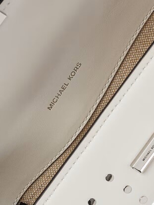 LUDLOW Kleine Schultertasche aus Leder optisches Weiß - Damentaschen