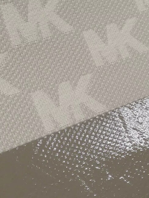 BRYANT Schultertasche mit glänzendem Einsatz und Logo Birke - Damentaschen