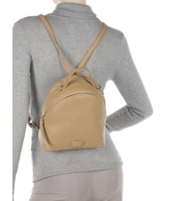 COCCINELLE VOILE Mini-Rucksack aus gehämmertem Leder frisches Beige - Damentaschen - 6