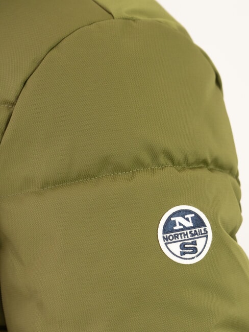 PADDED Mittellange Daunenjacke mit Kapuze efeugrün - Daunenjacken für Herren