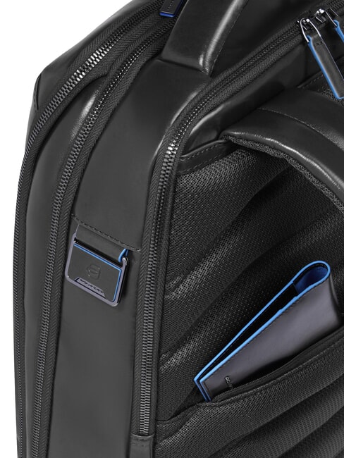 BLUE SQUARE Fast-Check-Lederrucksack f&uuml;r 15,6"-Laptop Schwarz - PC-Rucks&auml;cke