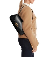 CALVIN KLEIN ENGRAVED Umh&auml;ngetasche auf Schwarz - Damentaschen - 5