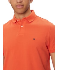 TOMMY HILFIGER TH Kurzarm-Poloshirt in regul&auml;rer Passform leuchtendes Orange - Herren-Polo-Shirts/Herren-Polo-Shirt/Herrenpoloshirt/Herrenpoloshirts - 3