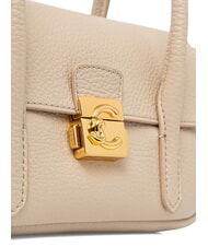 COCCINELLE C-ME LOCK Mini-Handtasche mit Schulterriemen Sandmuschel - Damentaschen - 4
