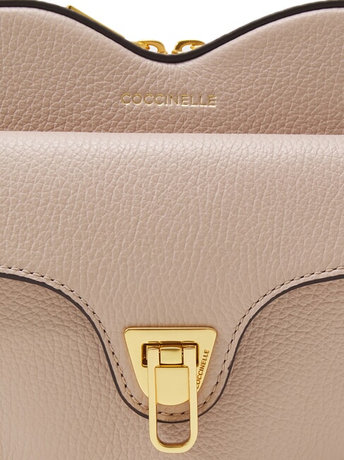 BEAT SOFT Mini-Ledertasche in Herzform Rosetten - Damentaschen