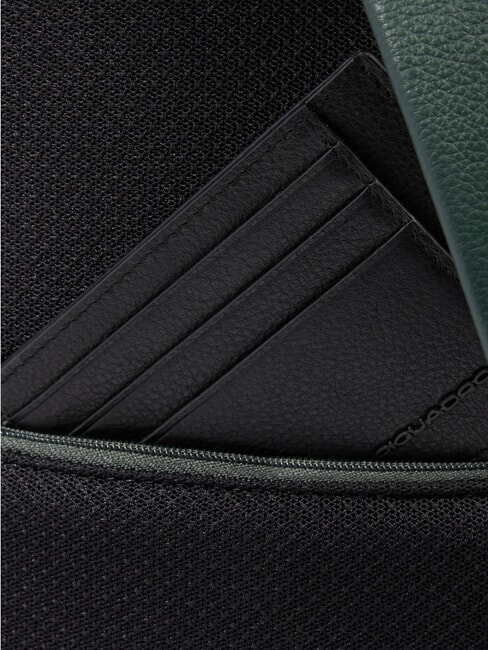 W137 One-Shoulder-Rucksack aus Leder GR&Uuml;N - PC-Rucks&auml;cke