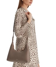 CALVIN KLEIN EMBOSSED LOGO Umh&auml;ngetasche, mit Schultergurt W&uuml;stentaupe - Damentaschen - 2