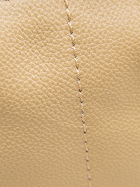 LETIZIA Schultertasche, Leder Butter abb. Gold - Damentaschen