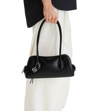 CALVIN KLEIN EMBOSSED LOGO BUSINE Umh&auml;ngetasche auf Schwarz - Damentaschen - 2