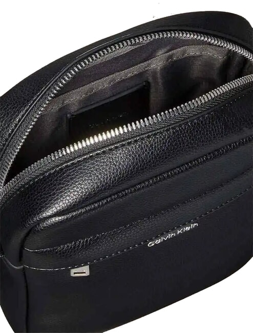 RAISED LOGO Umh&auml;ngetasche Eisernes Tor - Umh&auml;ngetaschen Herren