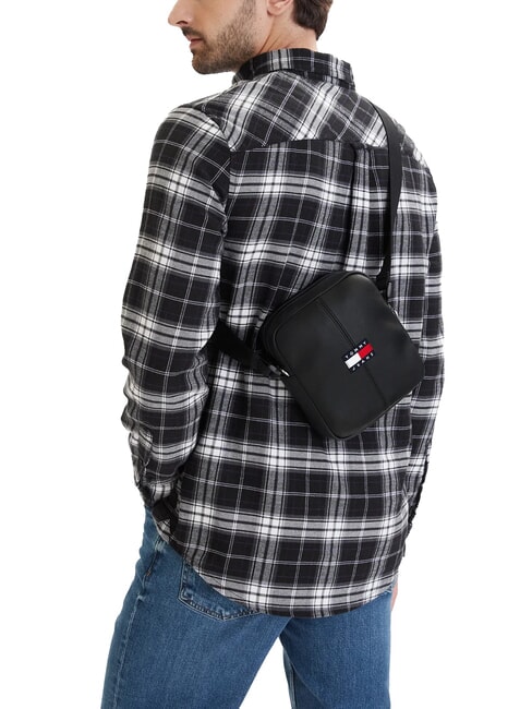 TJ ESS DAILY PU Umh&auml;ngetasche Schwarz - Umh&auml;ngetaschen Herren