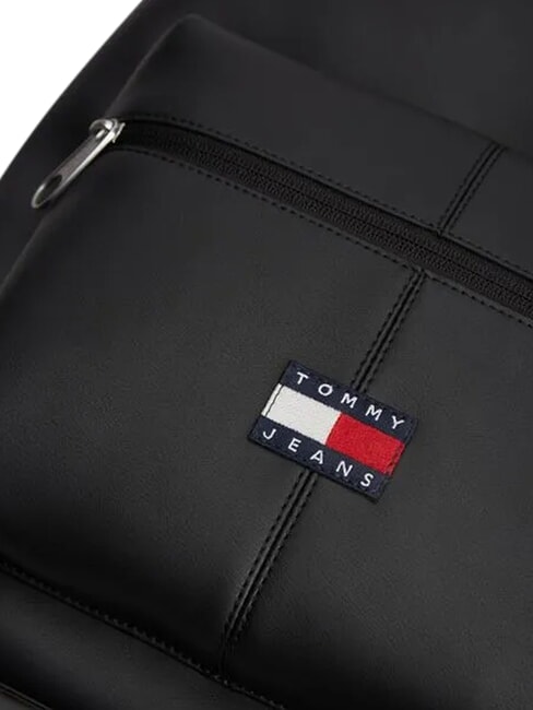 TJ ESS DAILY PU Rucksack mit Vordertasche Schwarz - Rucks&auml;cke f&uuml;r Schule &amp; Freizeit