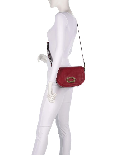 ILARIA Umh&auml;ngetasche aus Leder Johannisbeere / Gold - Damentaschen