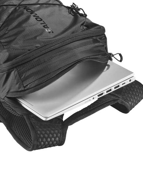 XT 15 Trekkingrucksack, 15-Zoll-Laptopfach Schwarz - Rucks&auml;cke f&uuml;r Schule &amp; Freizeit