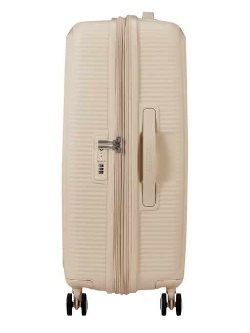 SOUNDBOX SPINNER Mittlerer Trolley, erweiterbar Kokosnusssand - Harte Trolleys