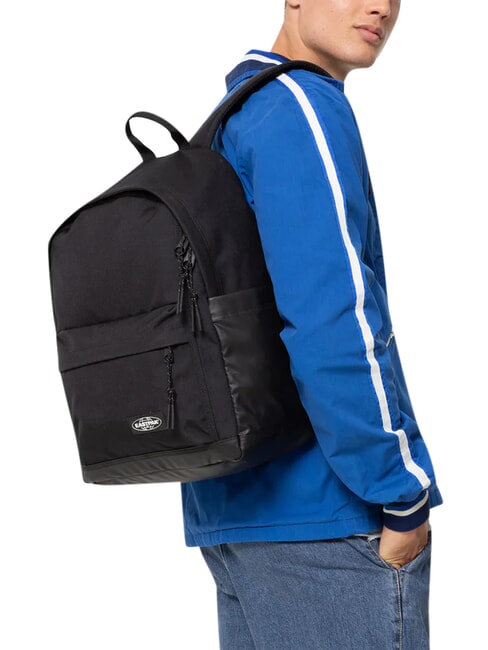 ICON PAKR Rucksack auf Schwarz - Rucks&auml;cke f&uuml;r Schule &amp; Freizeit