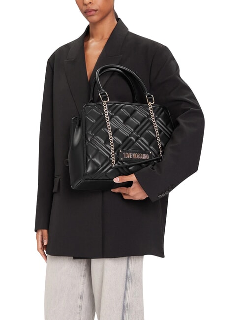 QUILTED Handtasche mit Kettenschulterriemen Schwarz - Damentaschen