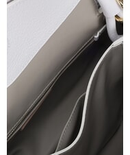 COCCINELLE CAMPIONARIO - ECLYPS Umh&auml;ngetasche aus geh&auml;mmertem Leder strahlend wei&szlig; - Damentaschen - 4