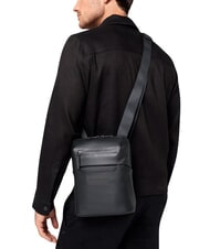 PORSCHE DESIGN URBAN ECO LEATHER Umh&auml;ngetasche Schwarz - Umh&auml;ngetaschen Herren - 2