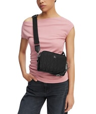 CALVIN KLEIN QUILTED NYLON Mini-Schultertasche mit Schultergurt auf Schwarz - Damentaschen - 2