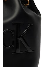 CALVIN KLEIN BOLD CK Beuteltasche mit Schultergurt auf Schwarz - Damentaschen - 5