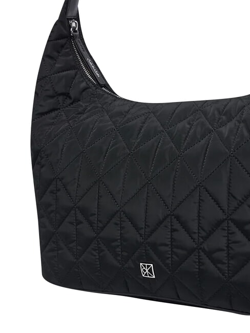 QUILTED NYLON Umh&auml;ngetasche auf Schwarz - Damentaschen