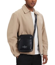 CALVIN KLEIN BOLD LOGO WEBBING Umh&auml;ngetasche auf Schwarz - Umh&auml;ngetaschen Herren - 2