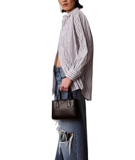 CALVIN KLEIN CK MINI Mini-Handtasche mit Schulterriemen auf Schwarz - Damentaschen - 2