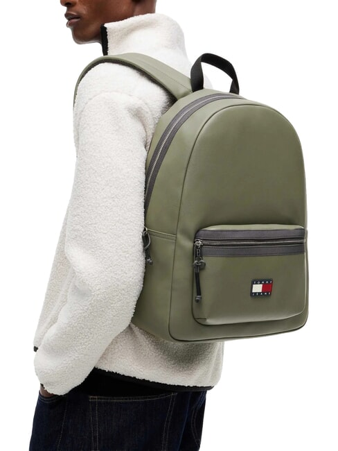 TJM ELEVATED Rucksack Spanische Olive - PC-Rucks&auml;cke