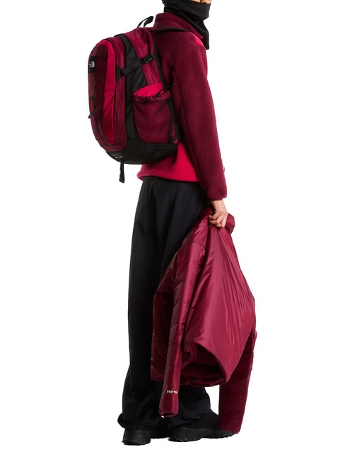 HOT SHOT 30-Liter-Reiserucksack burgundycrush/laliguran/tnfblack - Rucks&auml;cke f&uuml;r Schule &amp; Freizeit
