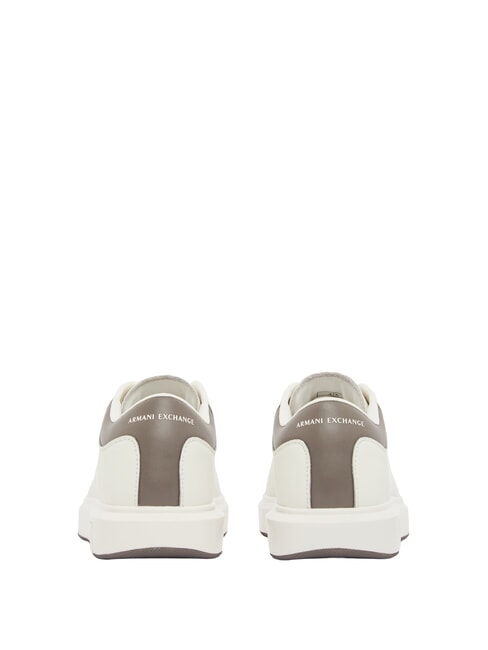 Sneaker in Haut Ledersneaker Off-White + Falcon - Herrenschuhe