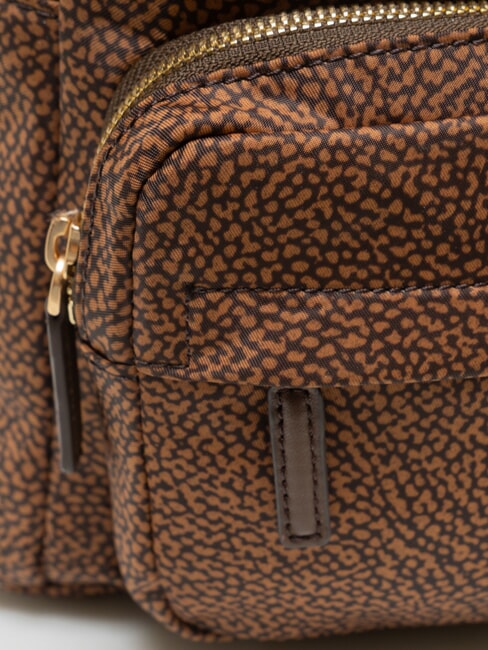 B-CLUB Rucksack mit Vordertasche Kastanie - Damentaschen
